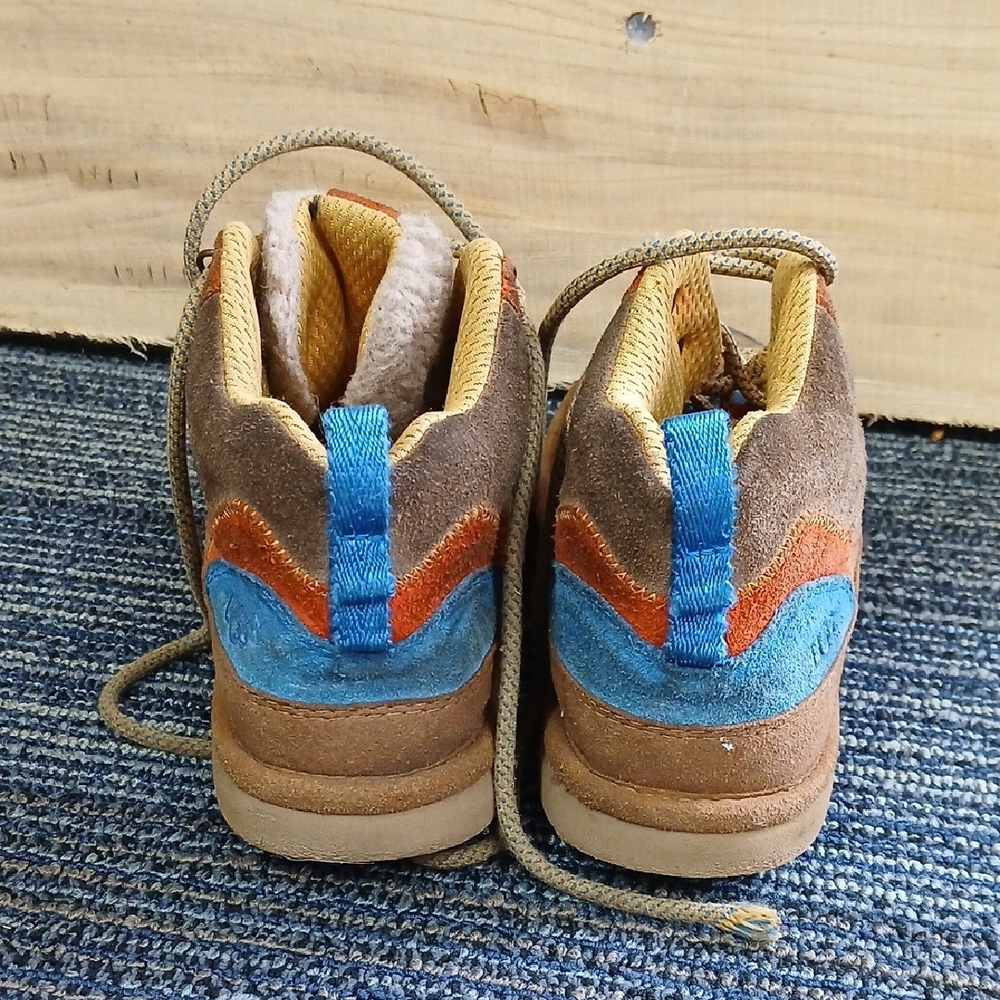 UGG Men's Highlander hi heritage Brown and Blue Sneakers - Picture 2 of 9